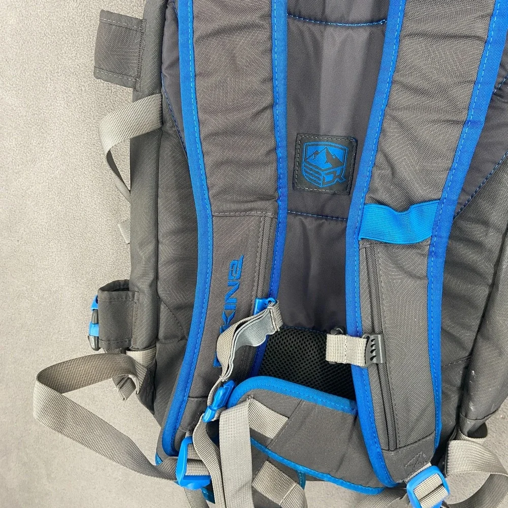 Dakine Mens Gray Blue Multiple Pocket Adjustable Strap Hiking Outdoor Backpack